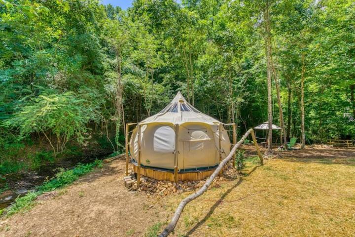The Aries-a Stargazing, Luxury Glamping Tent * Rogersville