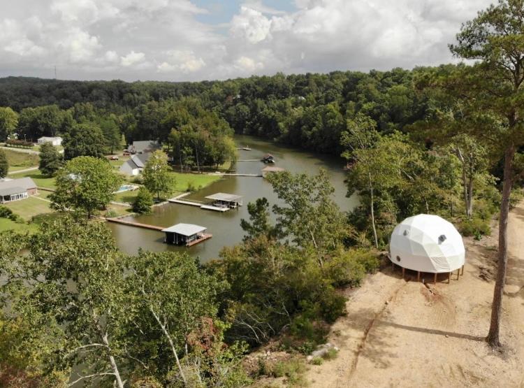 The Aries-a Stargazing, Luxury Glamping Tent Campismo de Luxo Rogersville